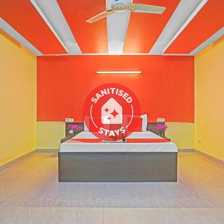 Oyo 87701 Lucky Farm Hotel Shāhpur Esterno foto