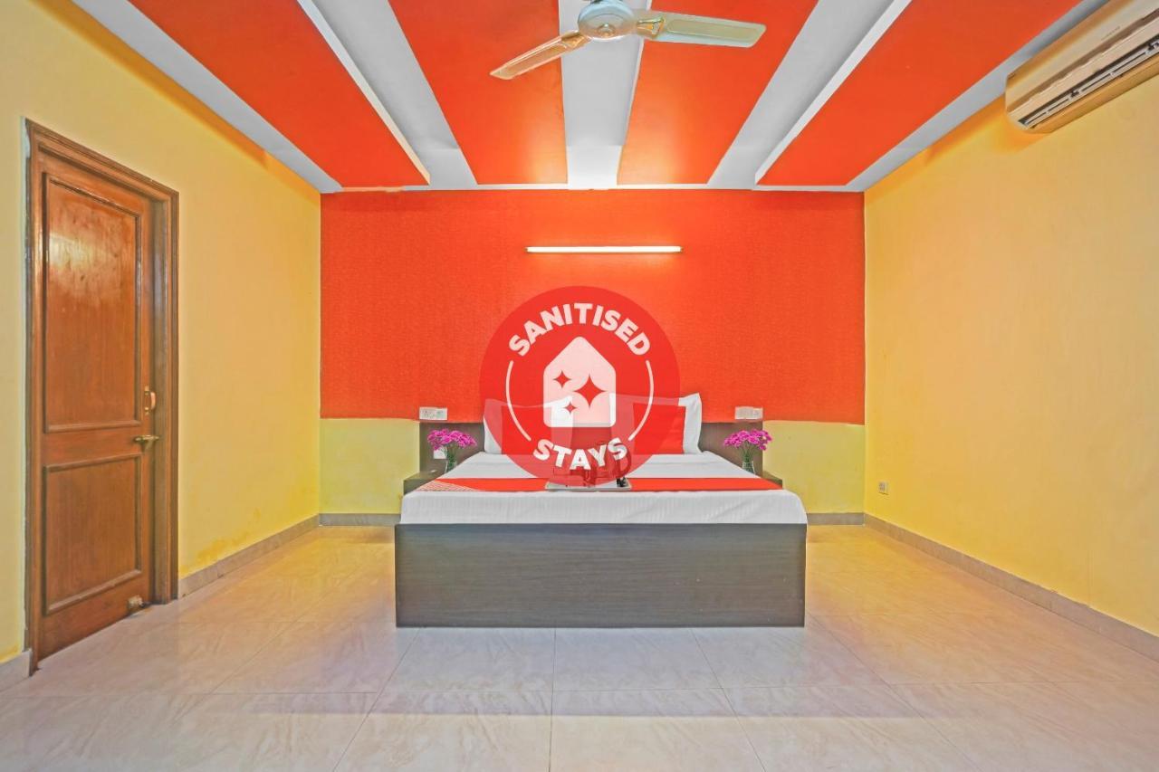 Oyo 87701 Lucky Farm Hotel Shāhpur Esterno foto